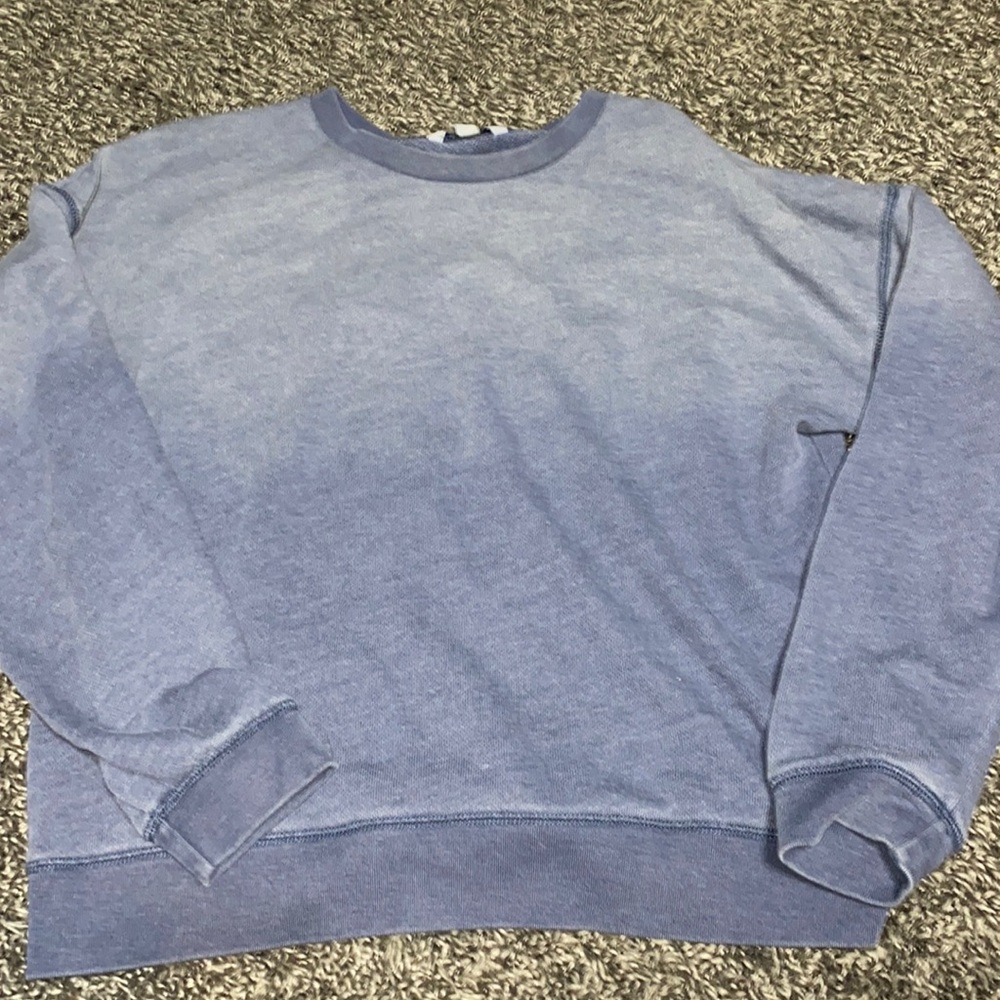 American Eagle crewneck